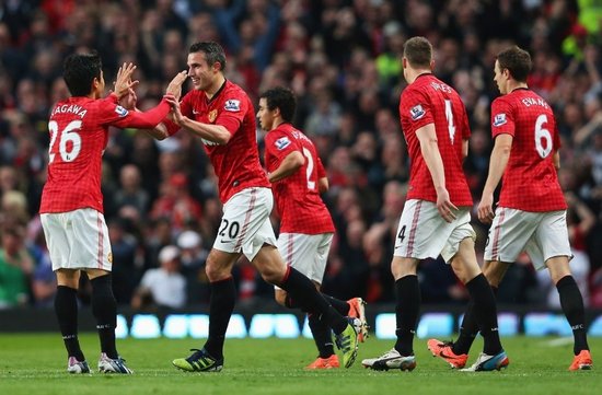 着他的队友 着他的队友