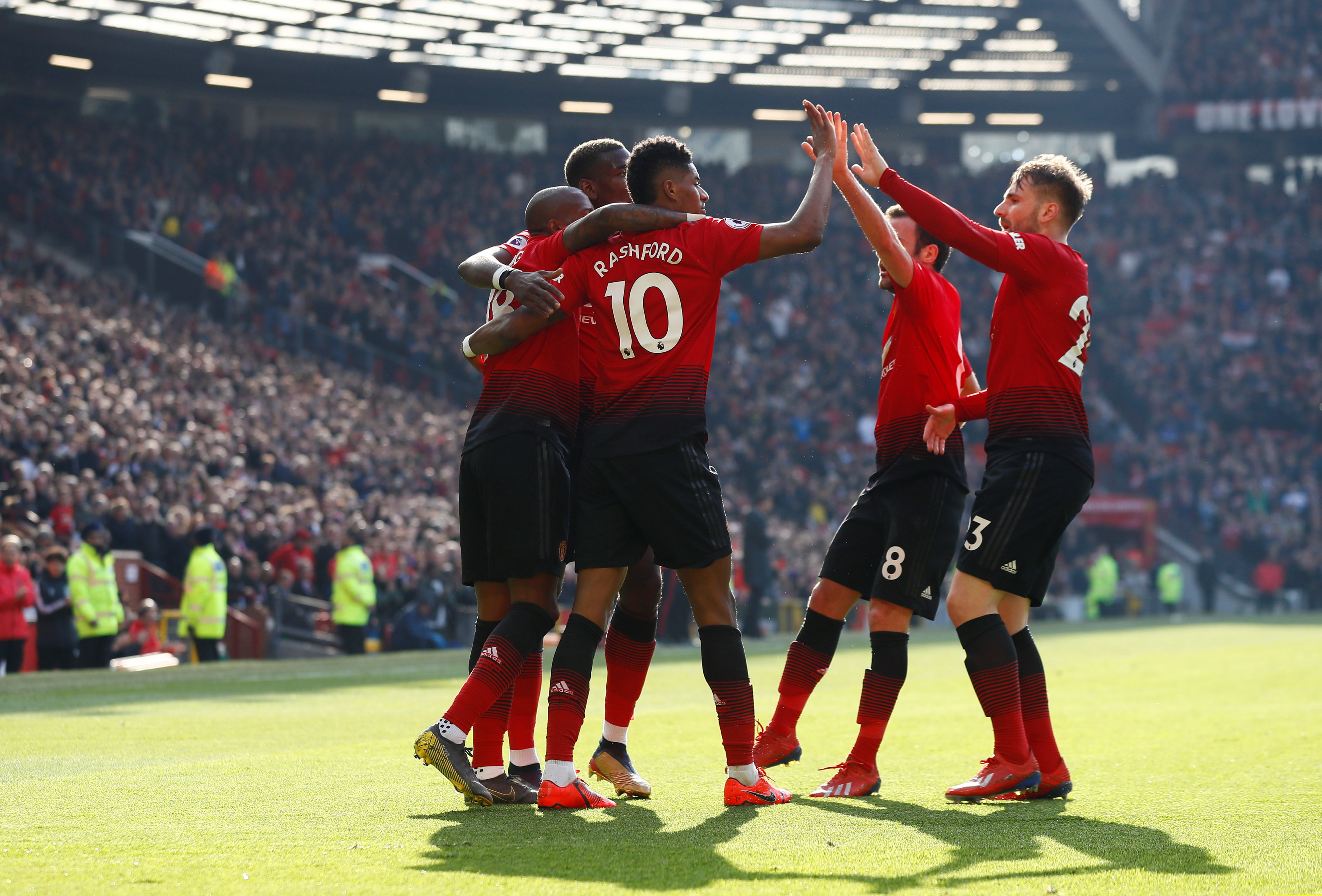 加盟皇家馬 加盟皇家馬